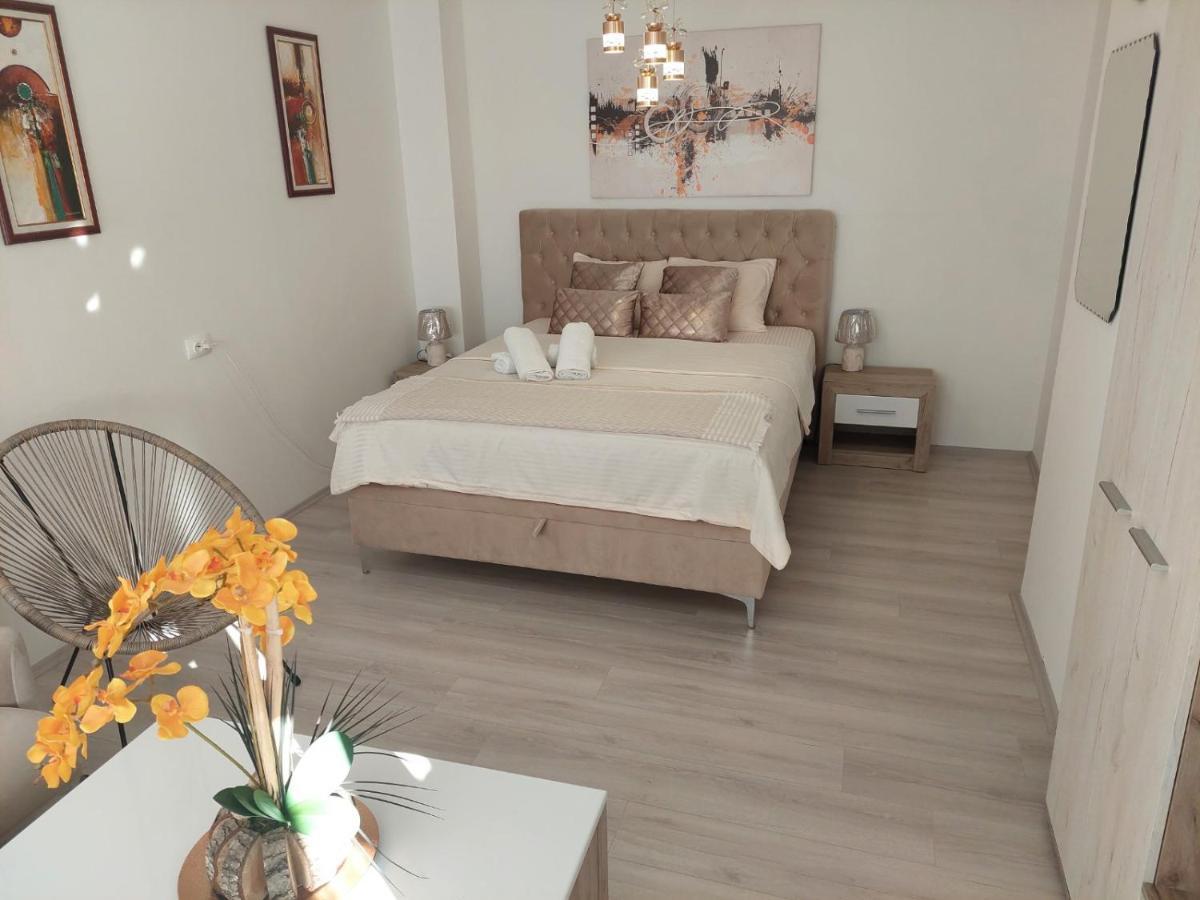 City Lux Apartments Skopje Exterior photo